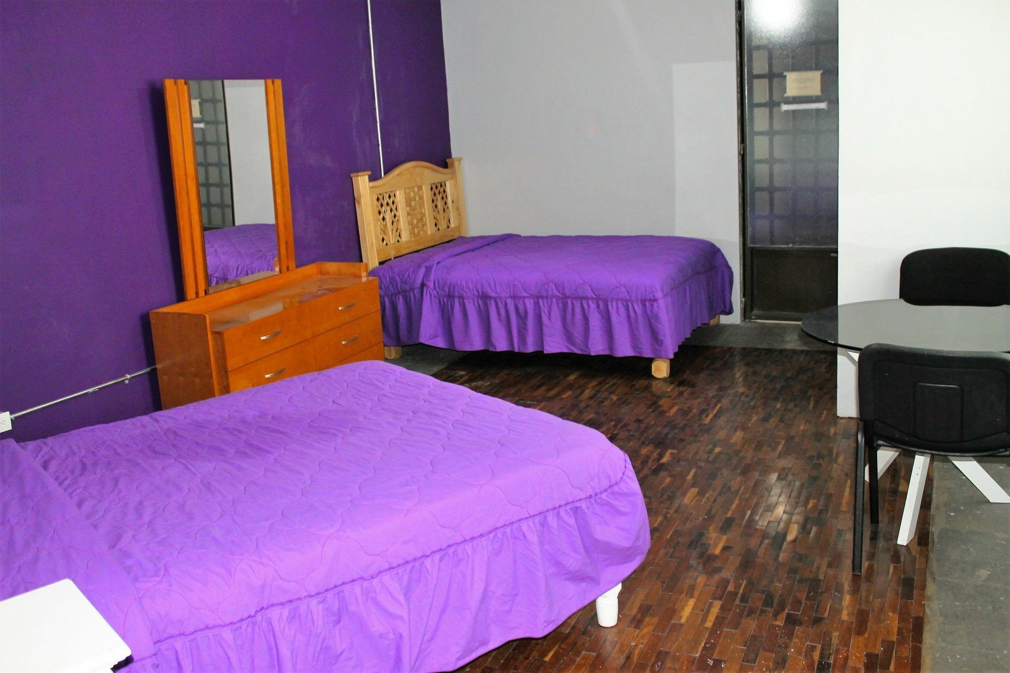 Hostel St Llorenc Мехико Экстерьер фото